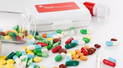 中美貿(mào)易戰(zhàn)對(duì)醫(yī)藥行業(yè)的影響（中） 仿制藥、醫(yī)療服務(wù)貿(mào)易、創(chuàng)新藥研發(fā)與技術(shù)轉(zhuǎn)讓及CRO